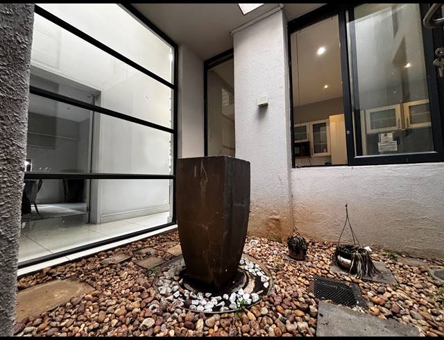 3 BEDROOM CLUSTER TO LET IN HOUGHTON ESTATE